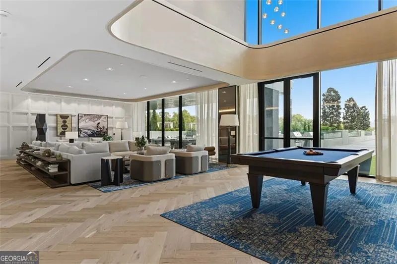 1504 2425 PEACHTREE Road, #1504