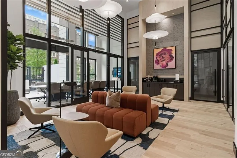 1504 2425 PEACHTREE Road, #1504
