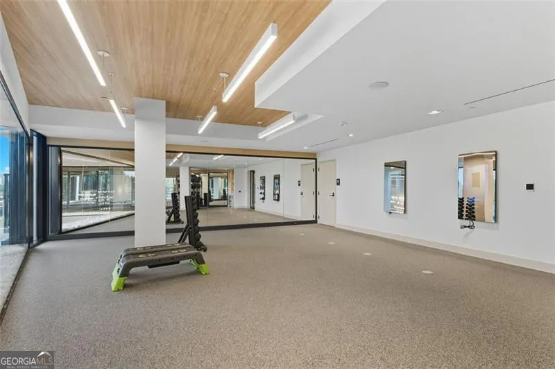 1504 2425 PEACHTREE Road, #1504