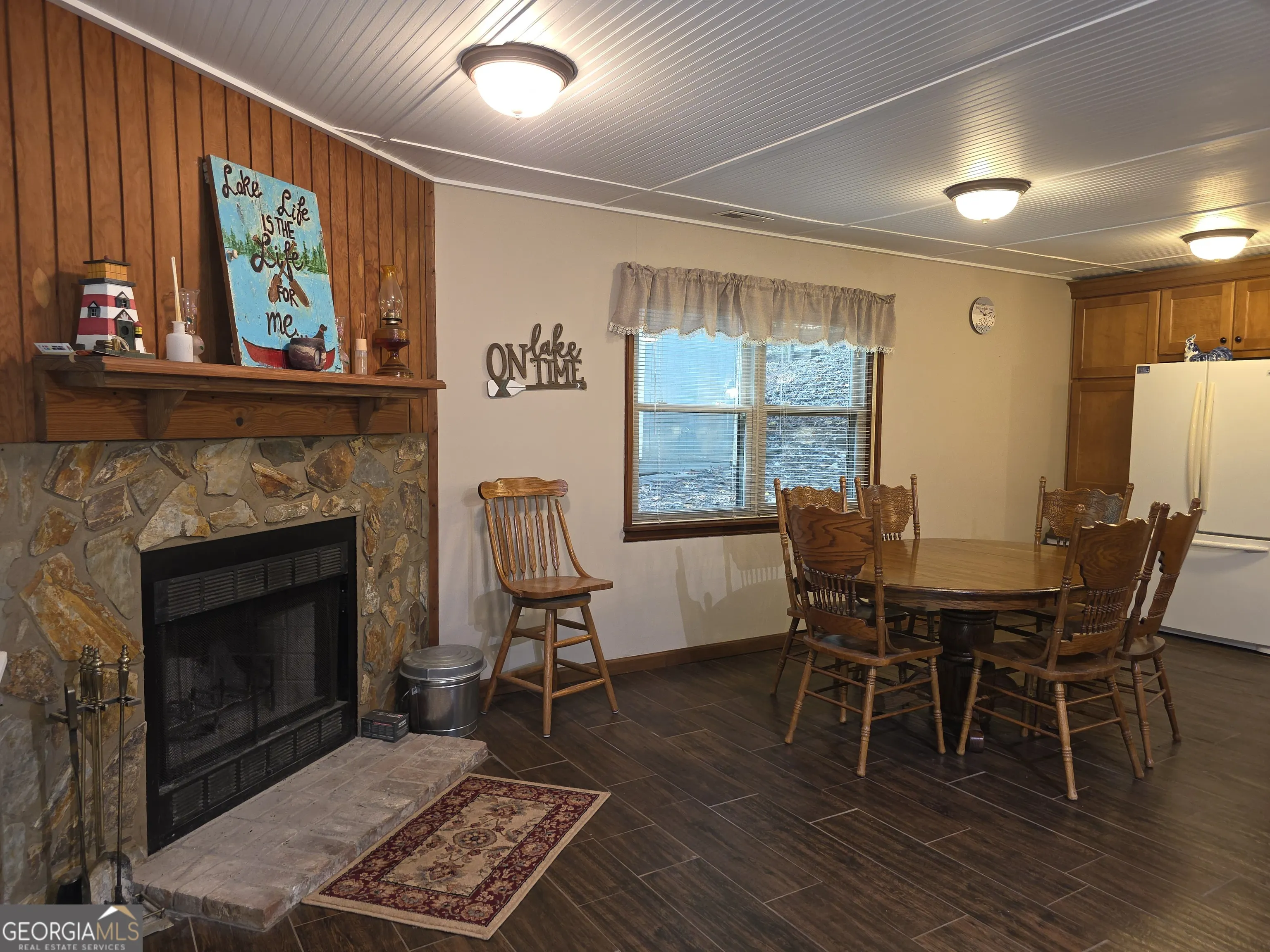 570 Greenleaf Drive