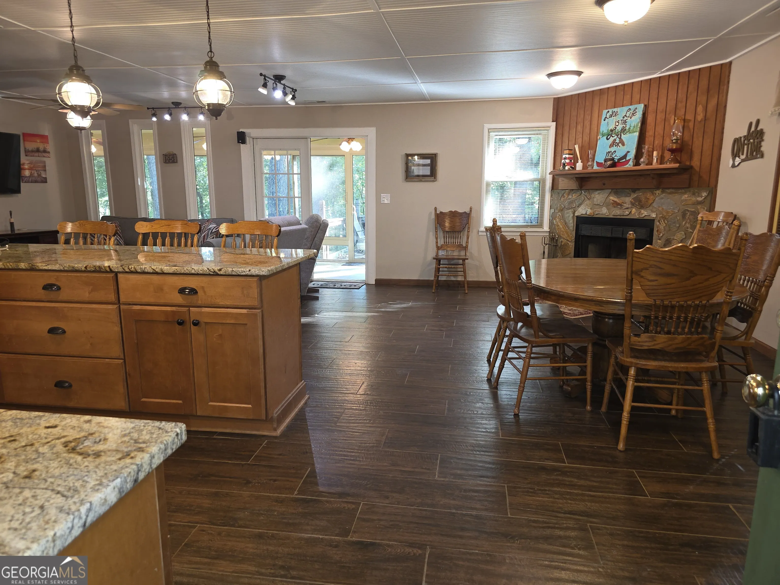 570 Greenleaf Drive
