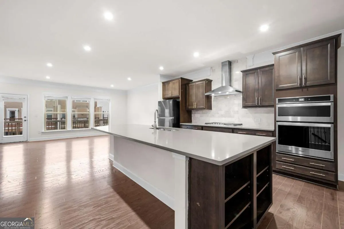 2166 Rock Creek Park