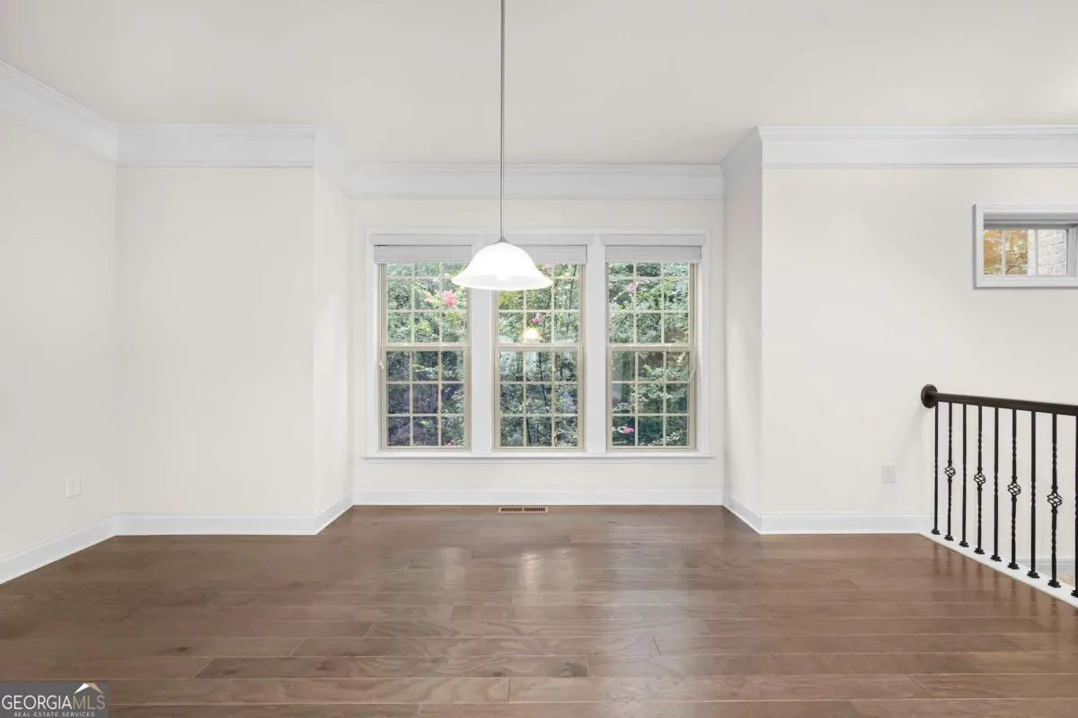 2166 Rock Creek Park