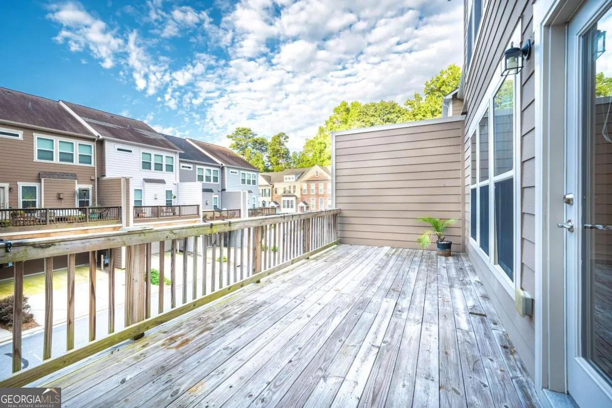 2166 Rock Creek Park