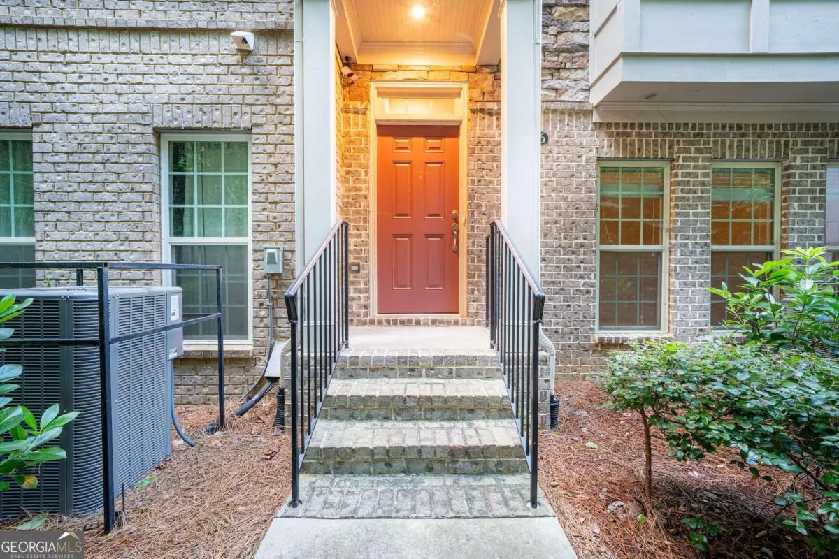 2166 Rock Creek Park