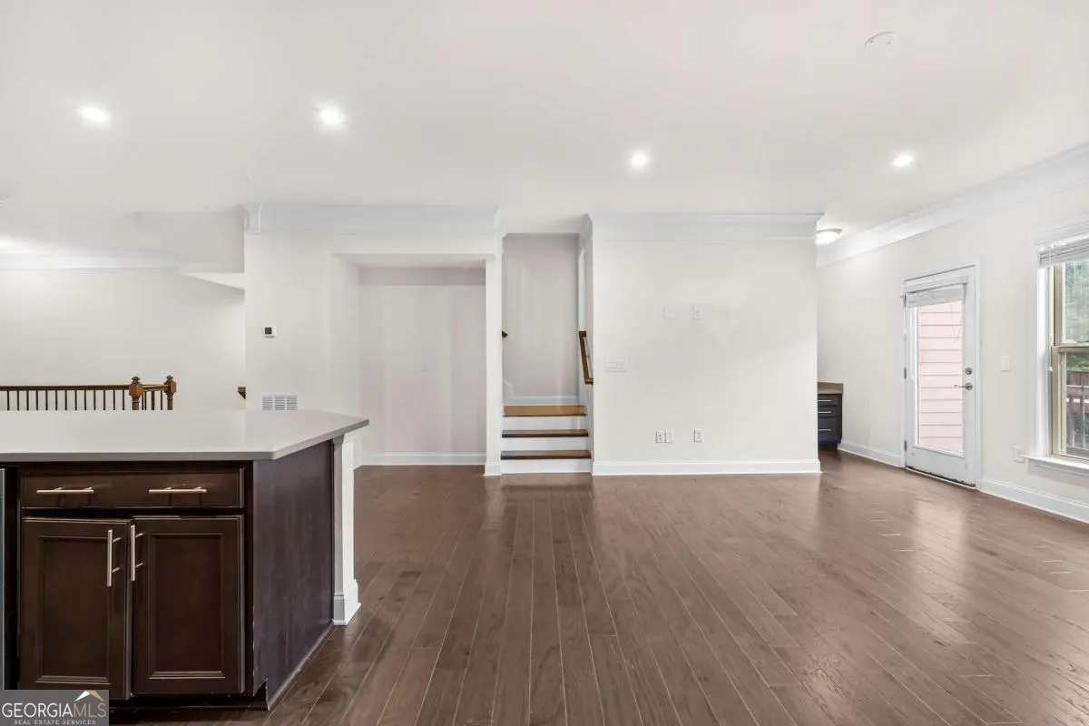 2166 Rock Creek Park