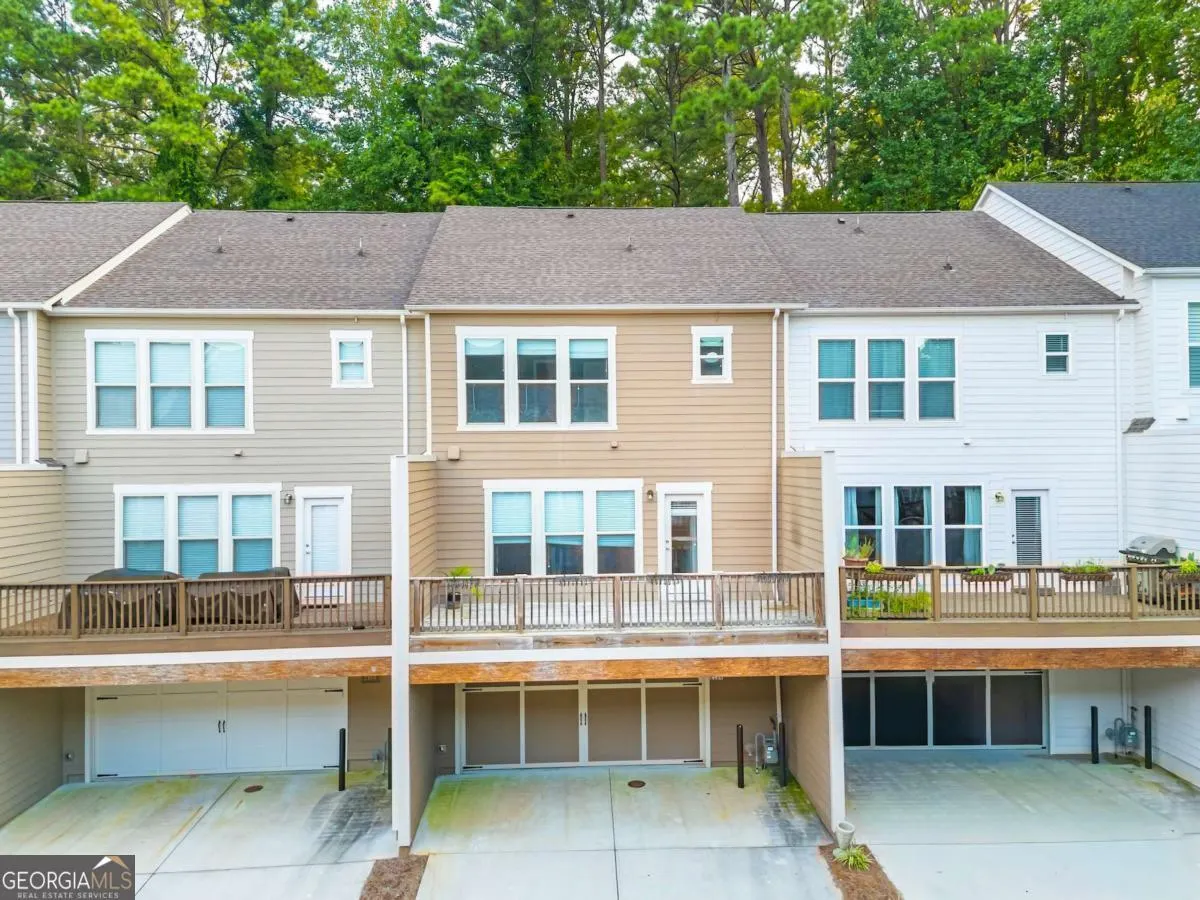 2166 Rock Creek Park