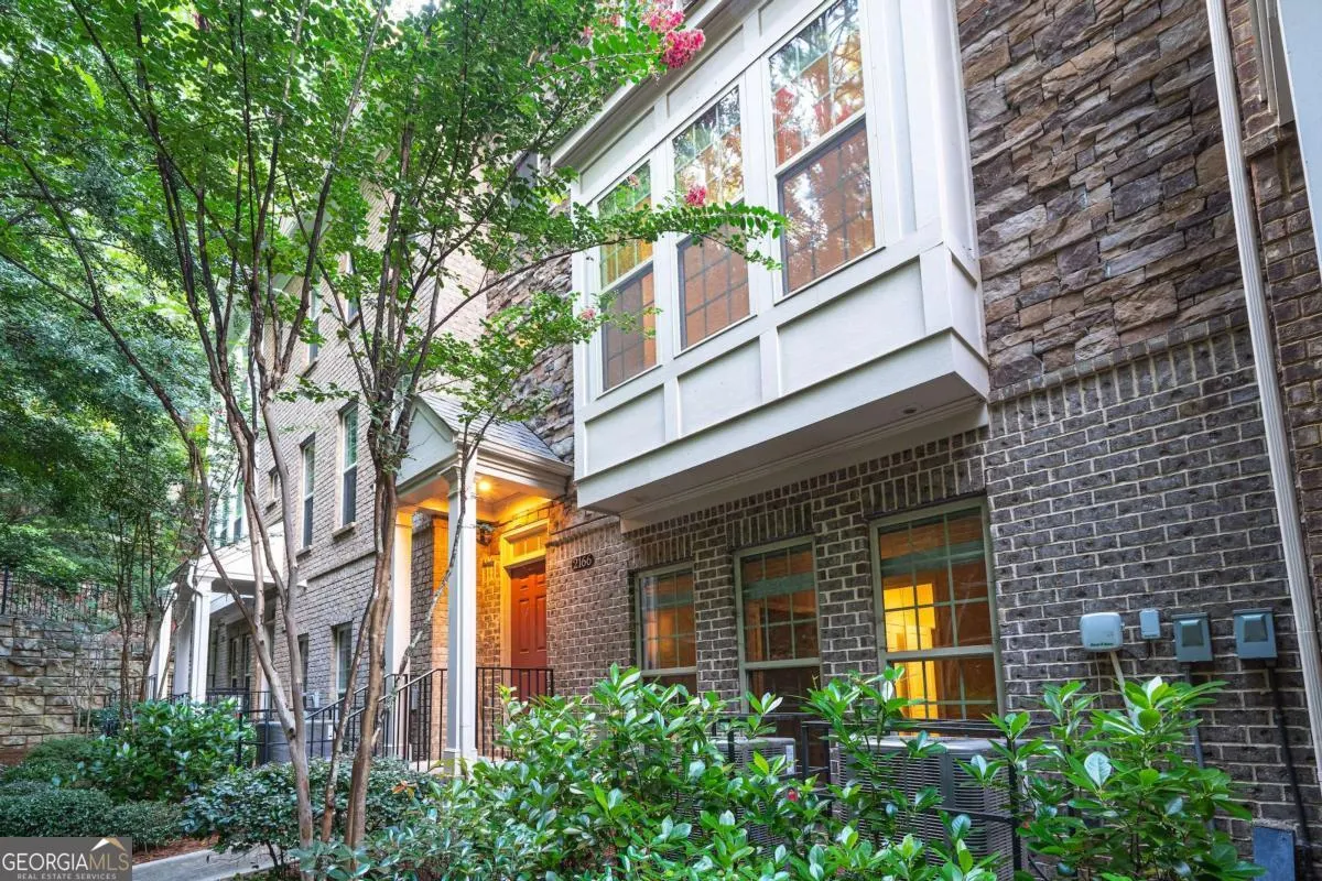 2166 Rock Creek Park