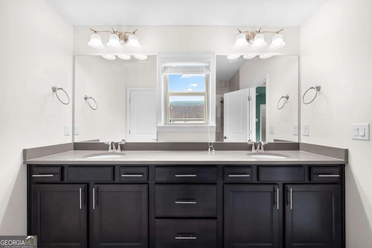 2166 Rock Creek Park