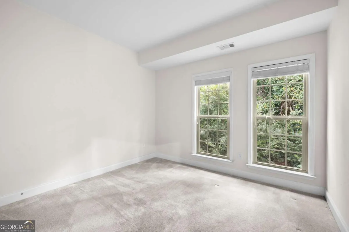 2166 Rock Creek Park