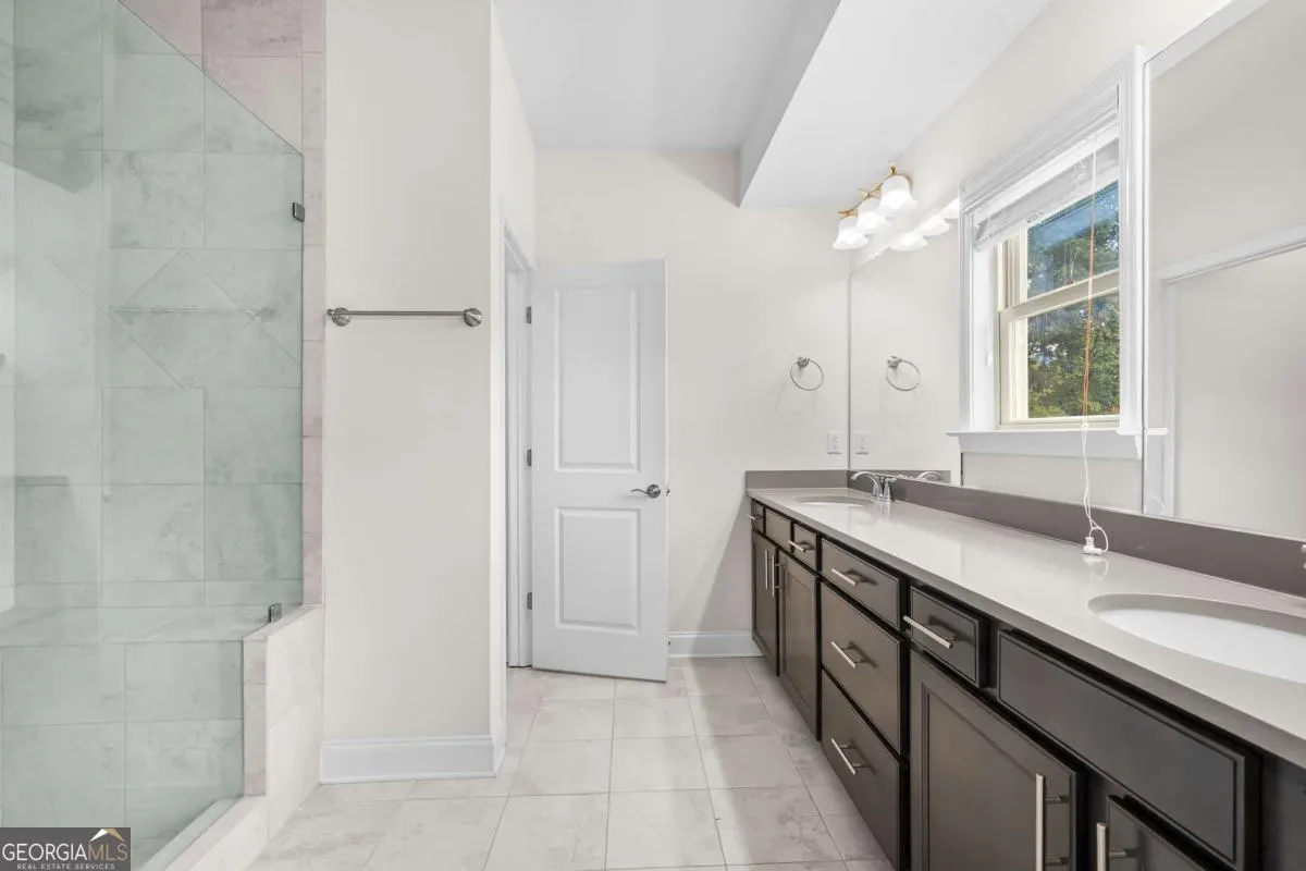 2166 Rock Creek Park