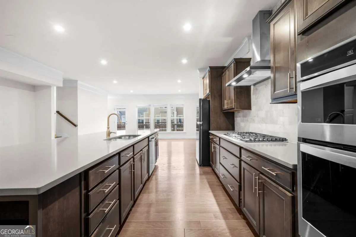 2166 Rock Creek Park