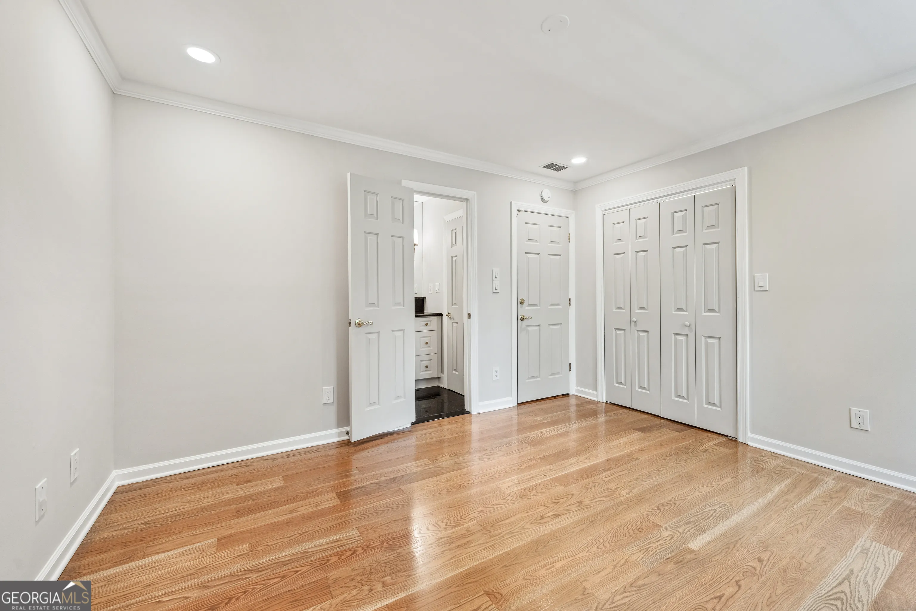 53 Paces West Drive