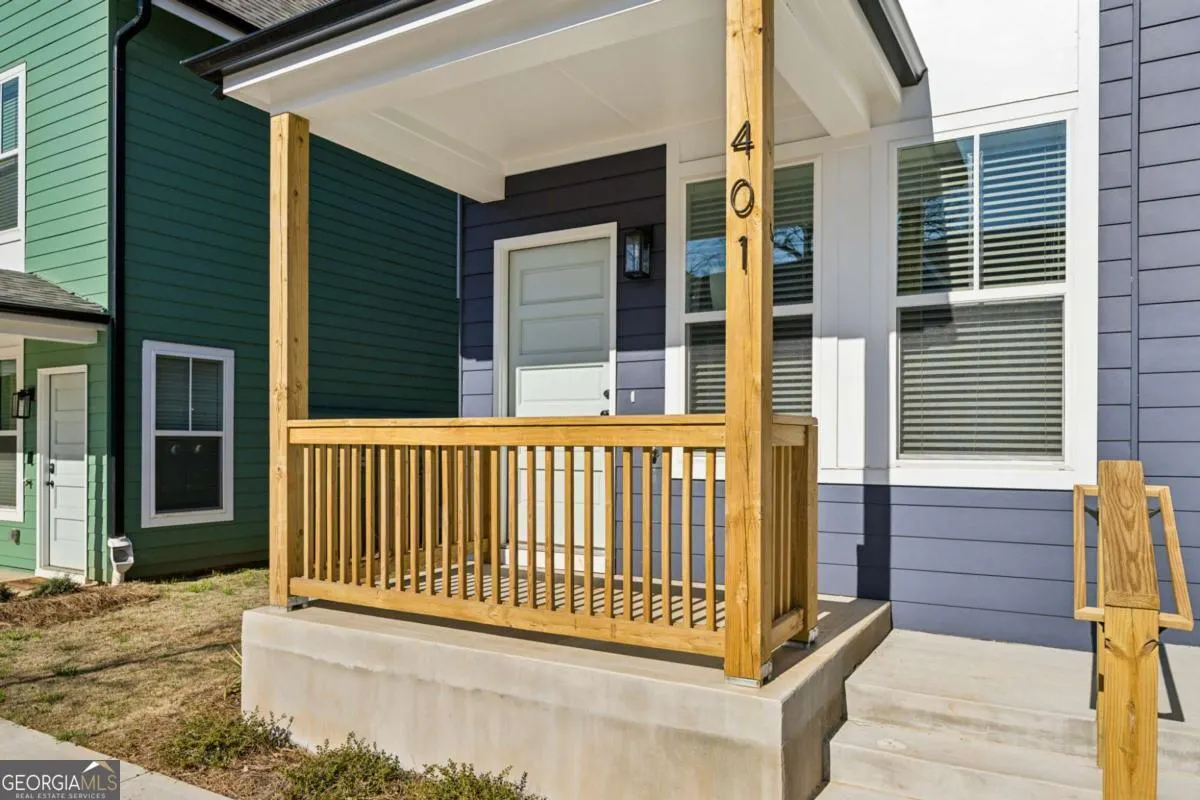 401 1095 Tucker Avenue, #401