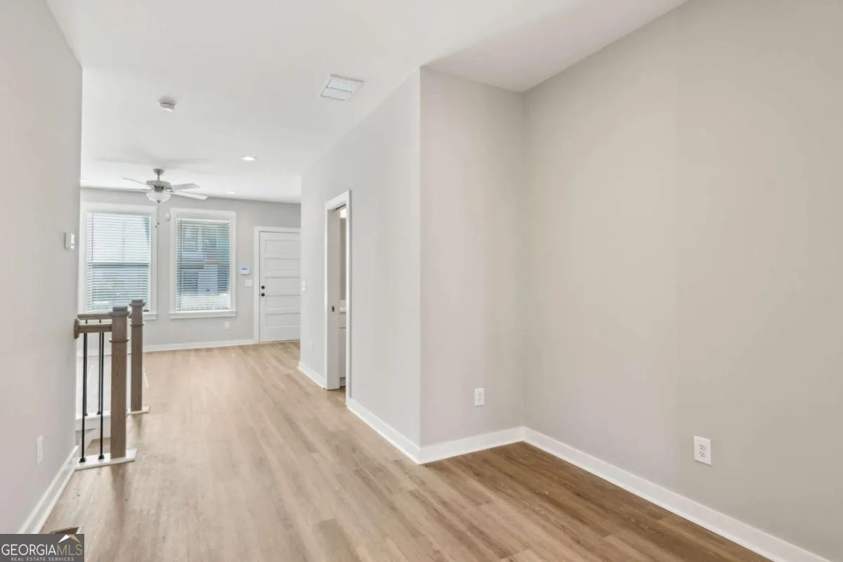 401 1095 Tucker Avenue, #401