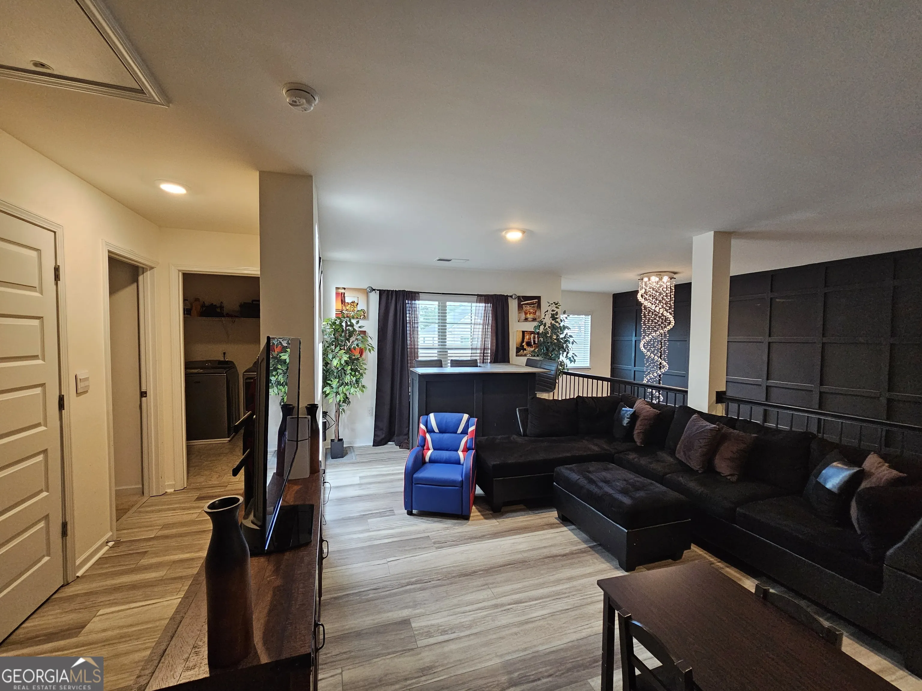 812 Graeme Drive