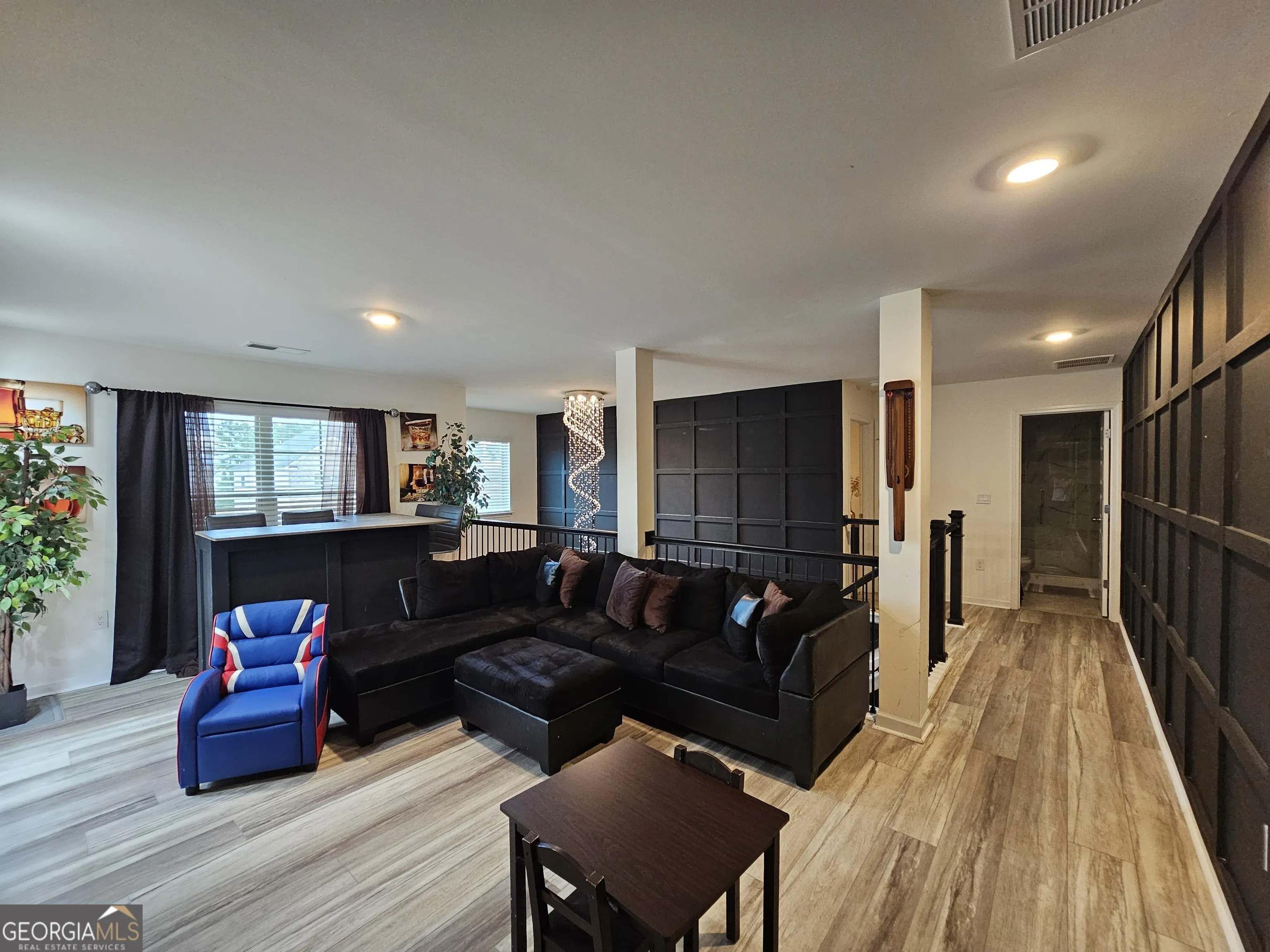 812 Graeme Drive