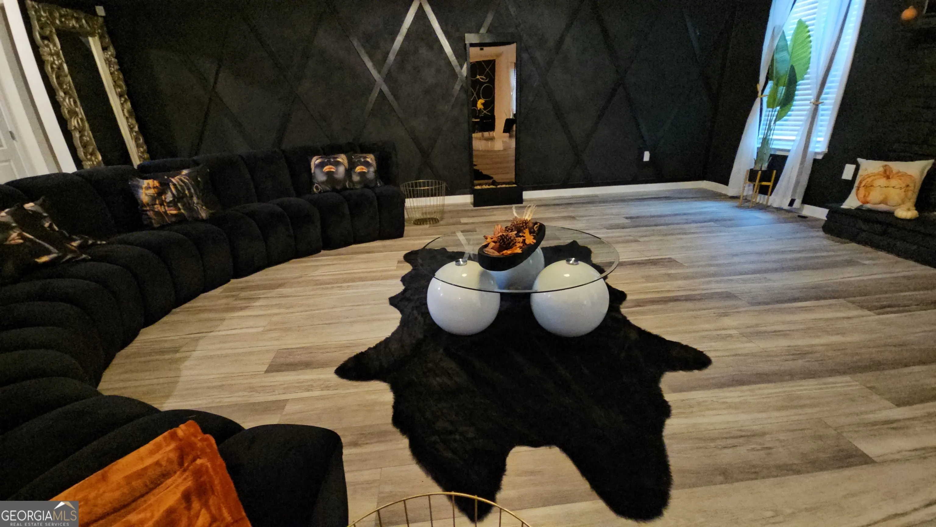 812 Graeme Drive
