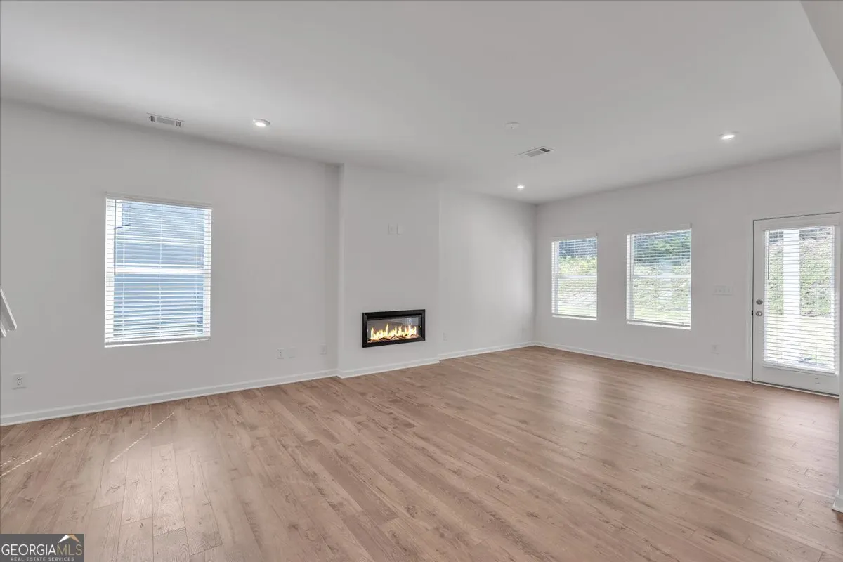 2683 Jordan Lane