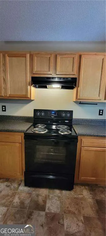 B 2325 Shady Grove Road, #B