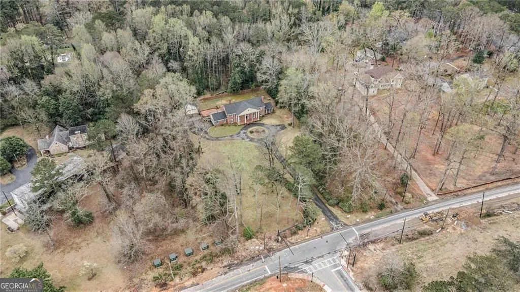 3074 Cascade Road SW