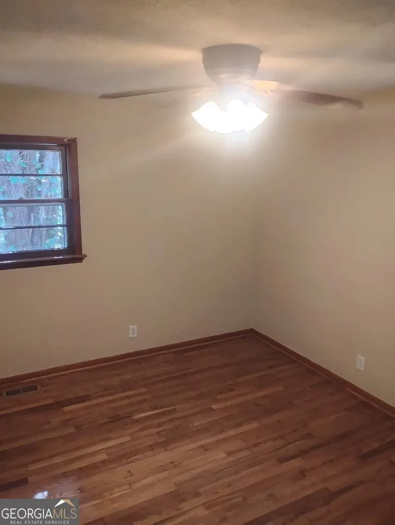 1242 Witcher Road