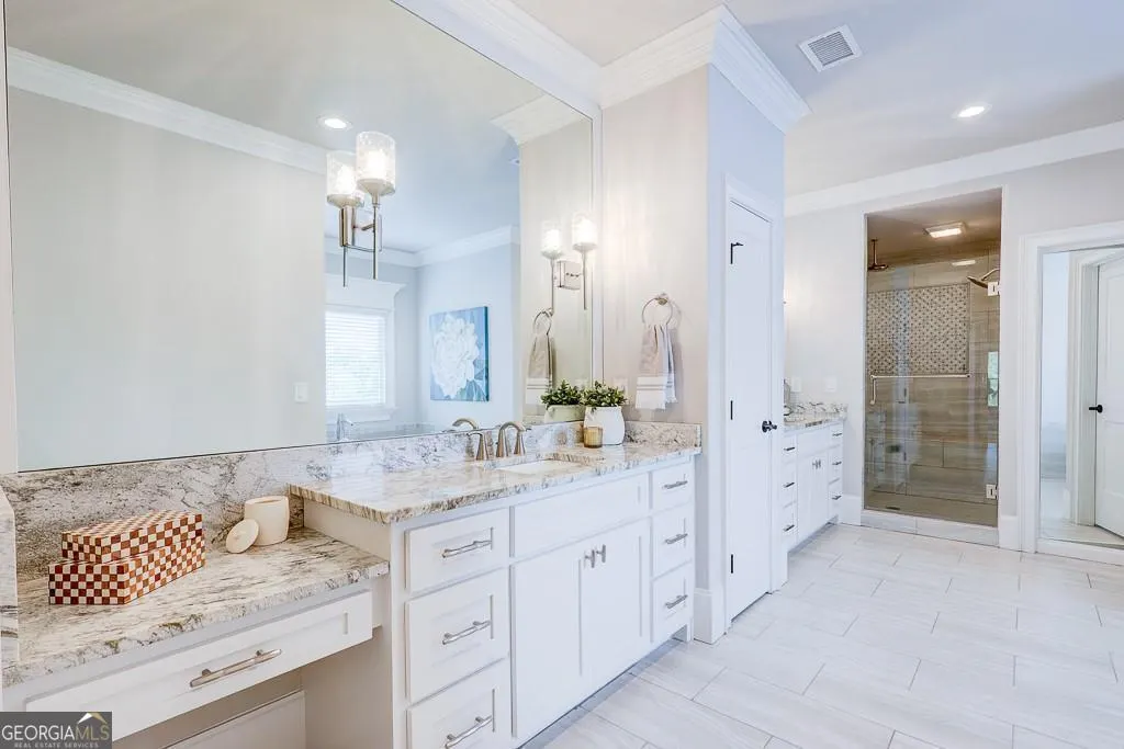 925 Sunny Meadows Lane