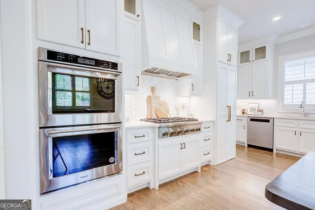 925 Sunny Meadows Lane
