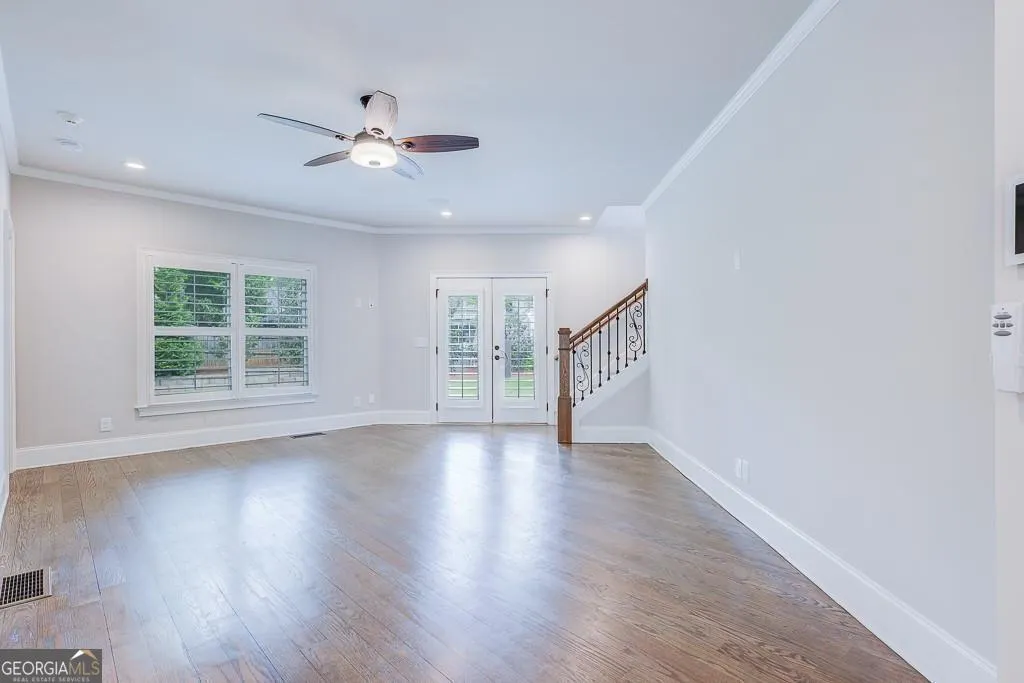 925 Sunny Meadows Lane
