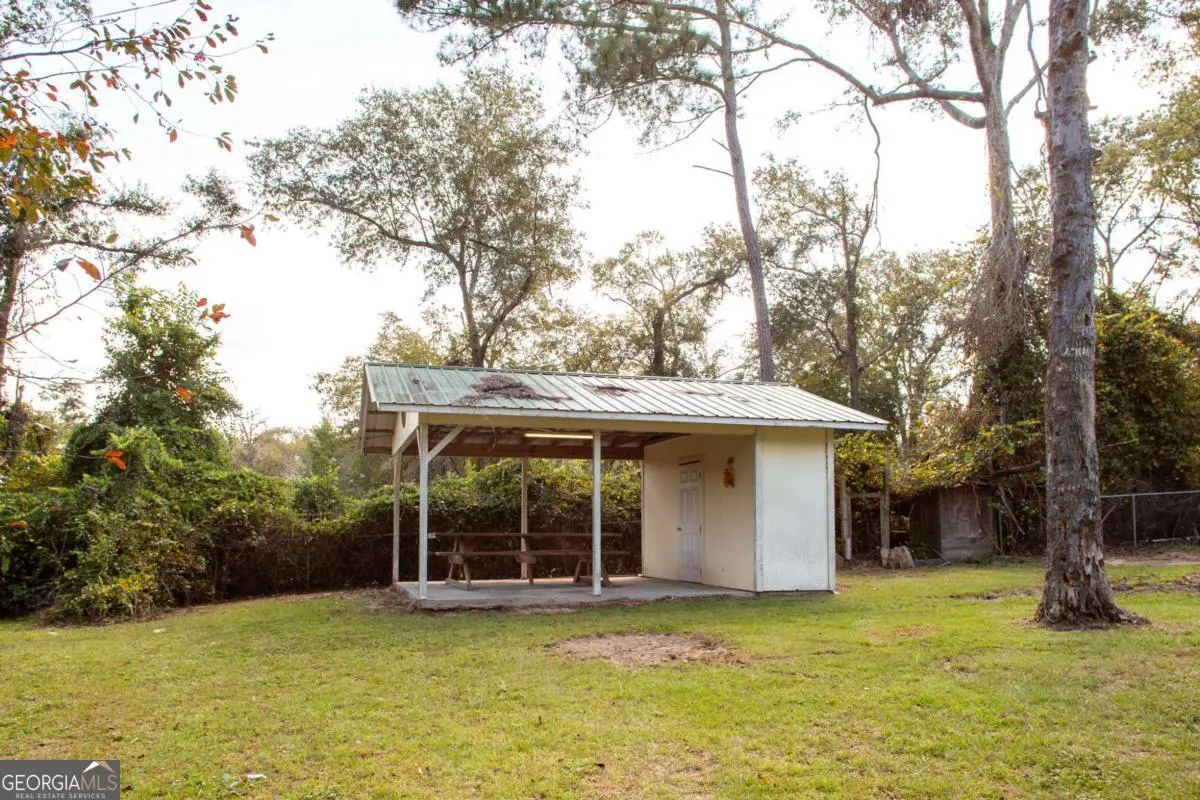 4535 Oakview Circle