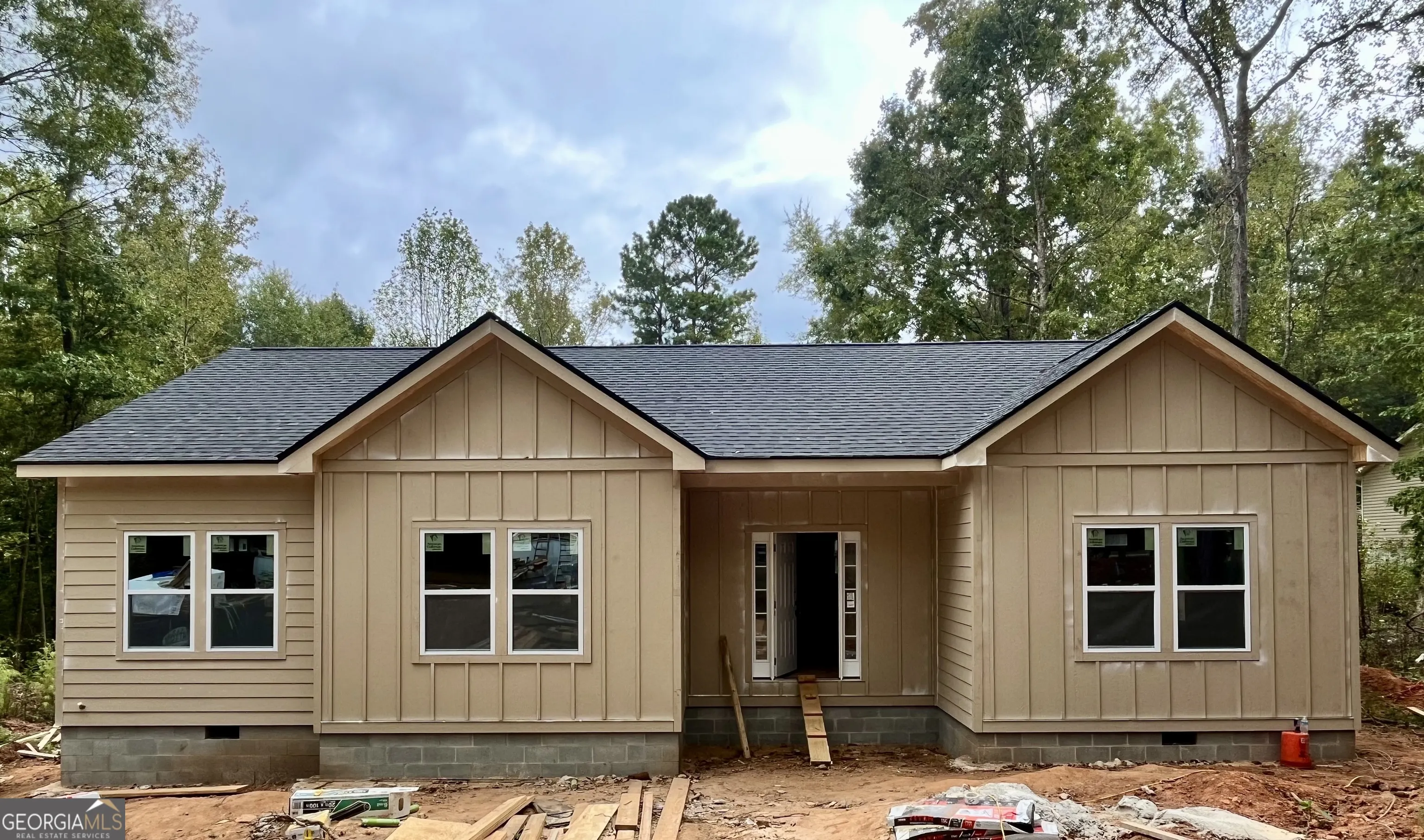 204 Custer Circle