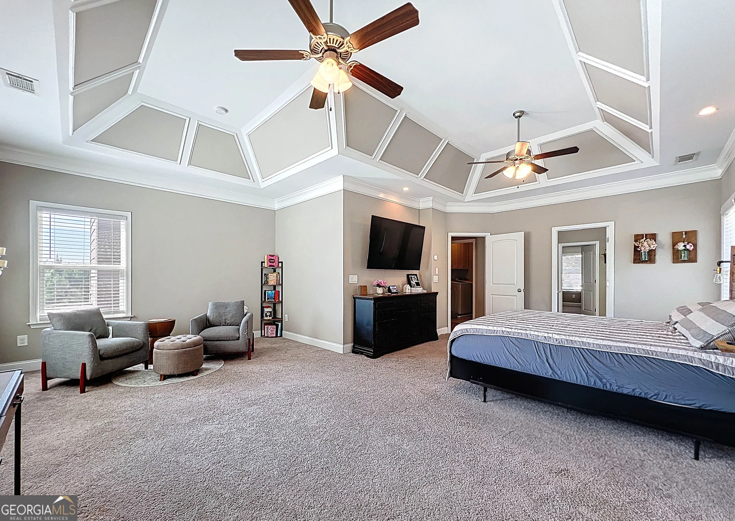 9 Hillshire Drive