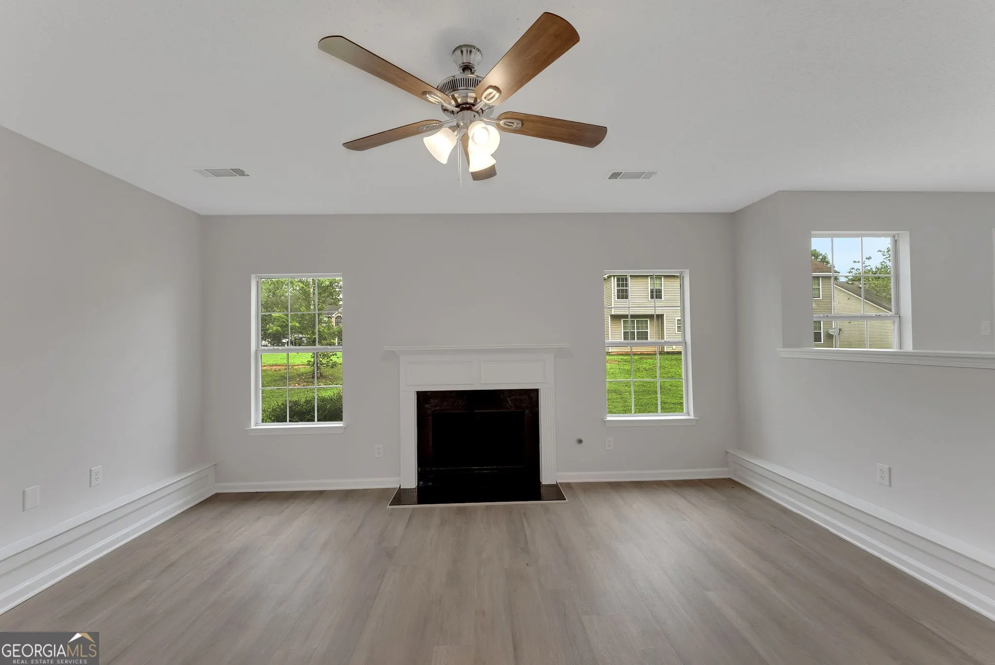 907 Brisley Circle