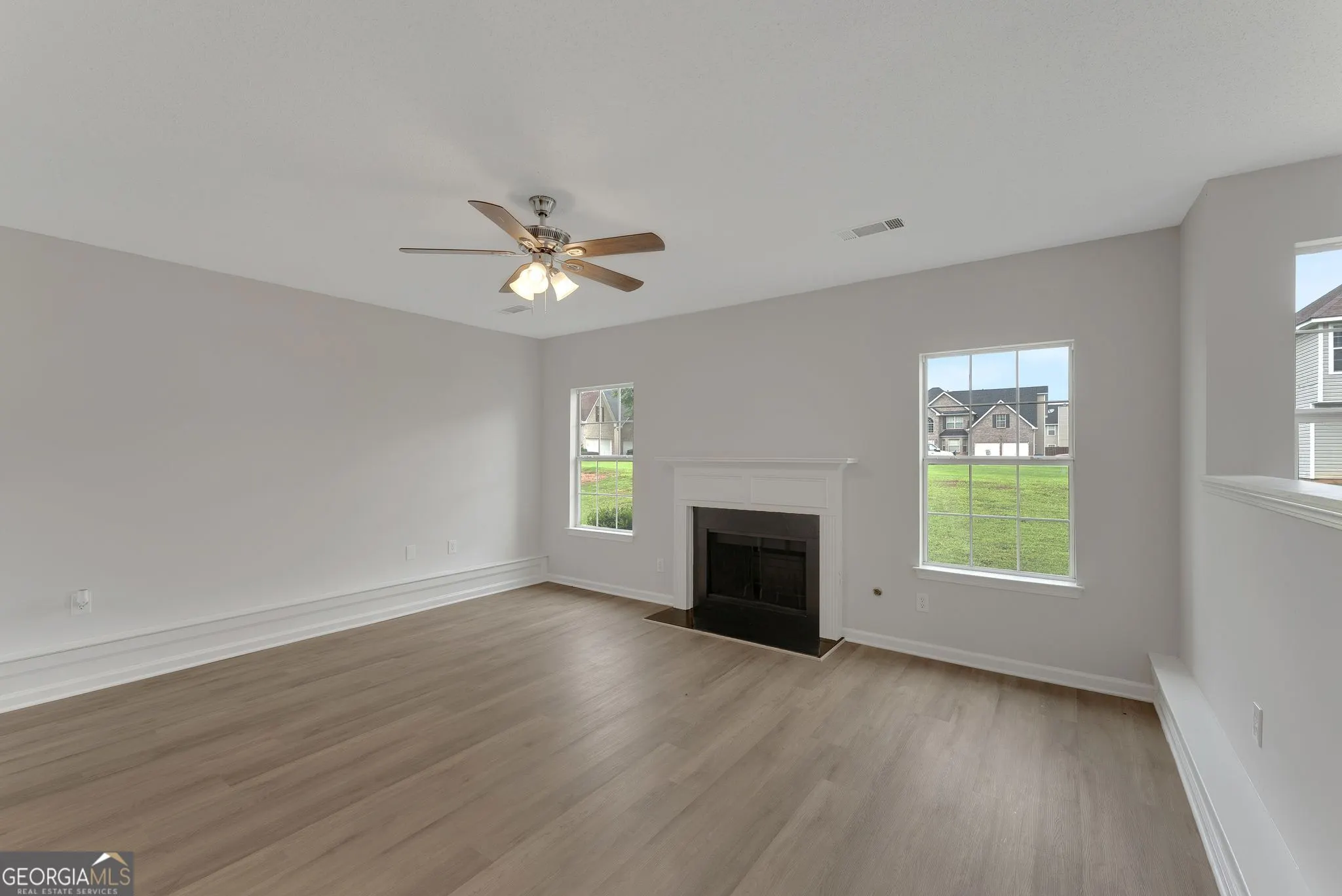 907 Brisley Circle
