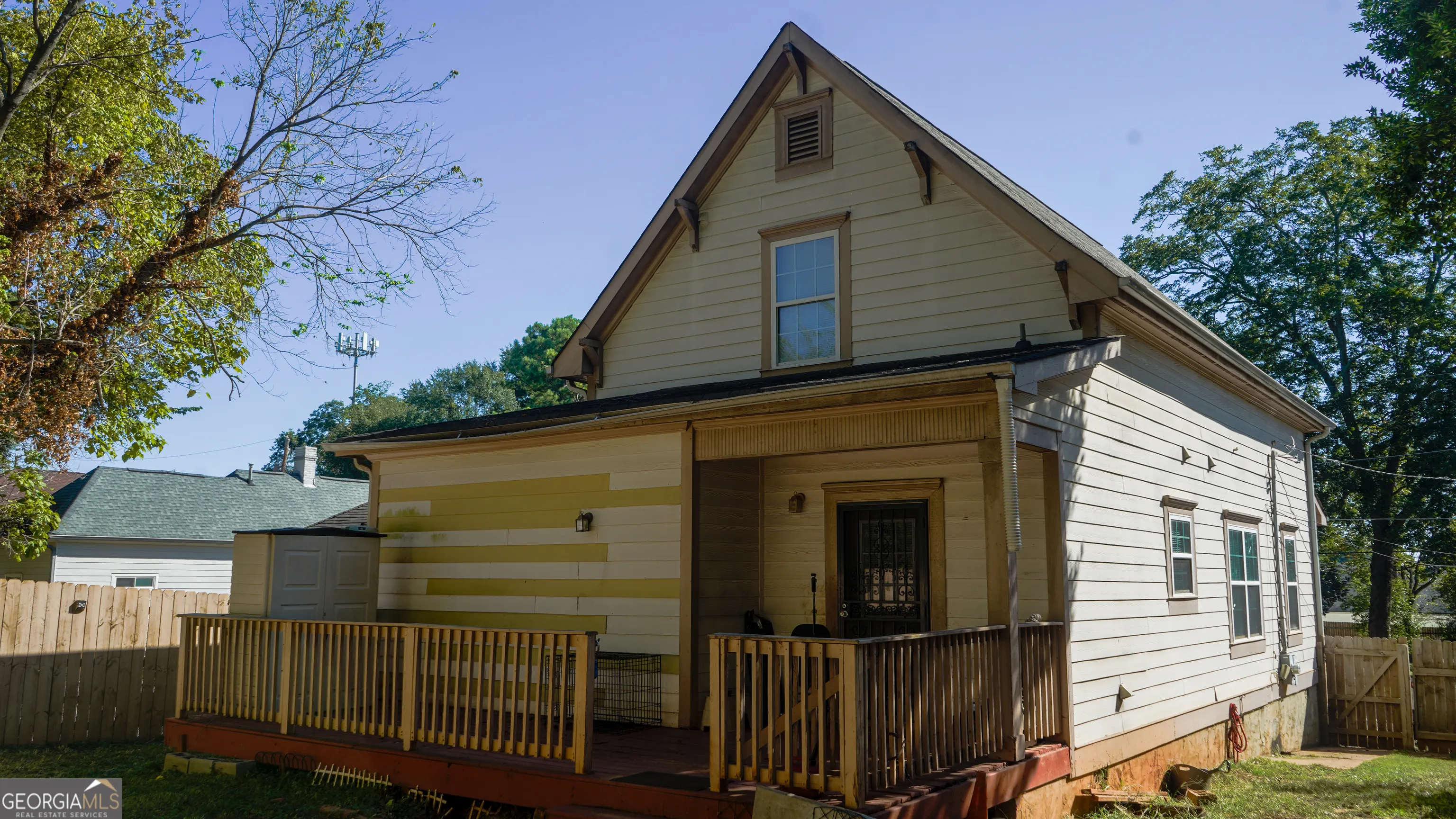 1395 SW Athens Avenue SW