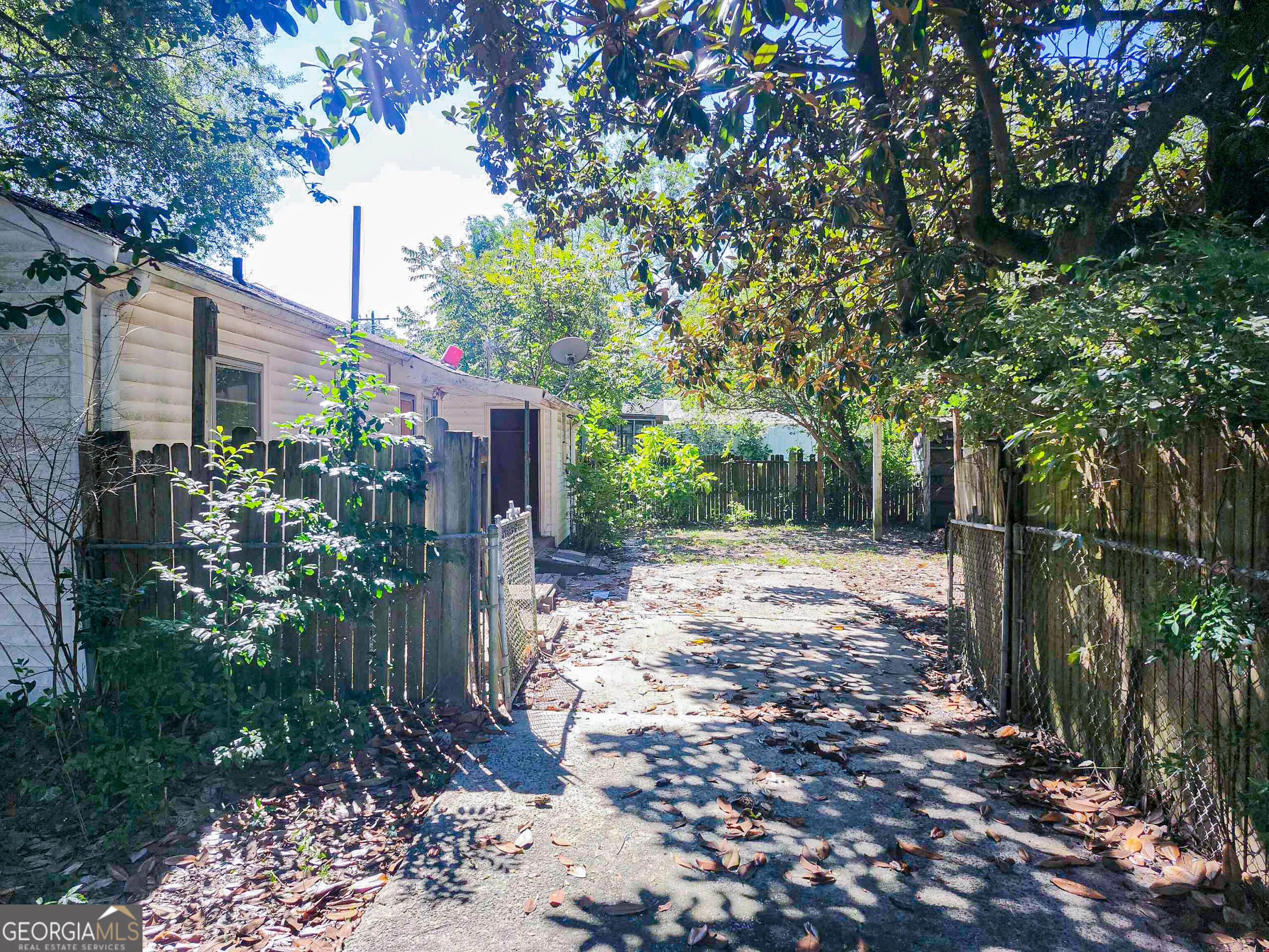 601 Paul Street