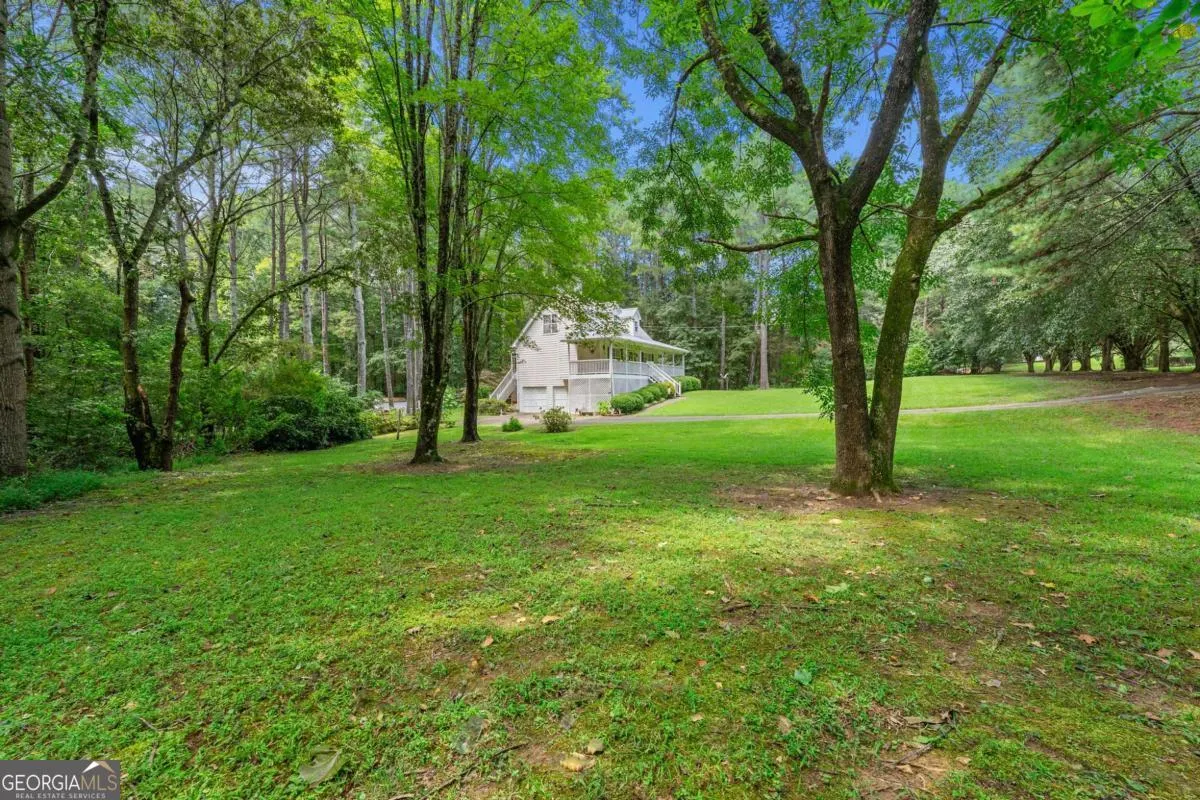 391 Hudson Circle