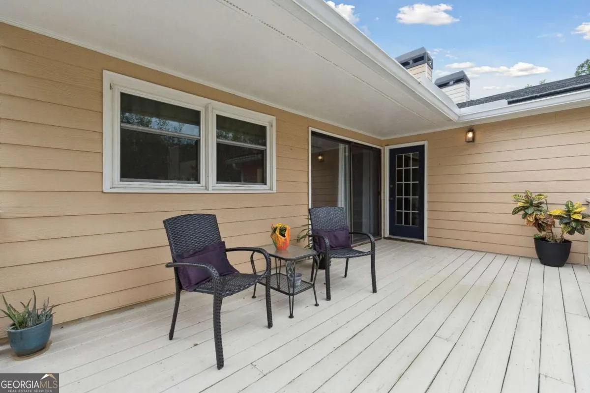 6530 6530 Deerings Lane, #6530
