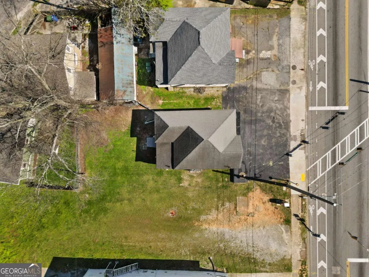 1583 Ralph David Abernathy Boulevard SW