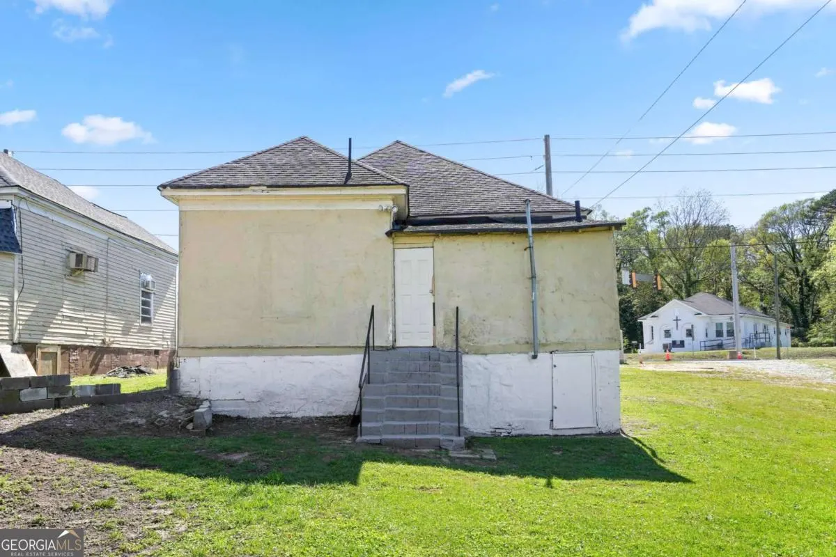 1583 Ralph David Abernathy Boulevard SW
