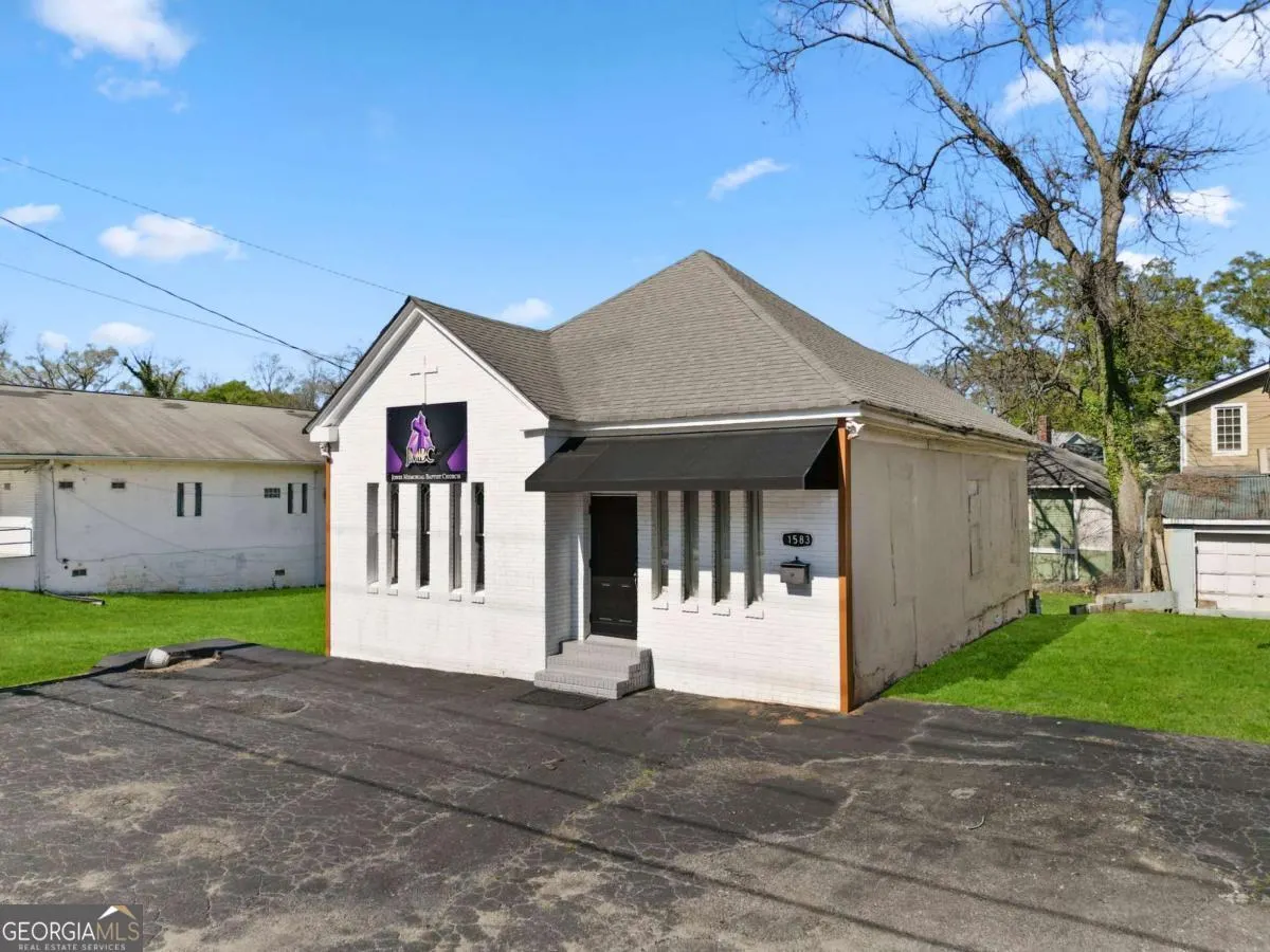 1583 Ralph David Abernathy Boulevard SW