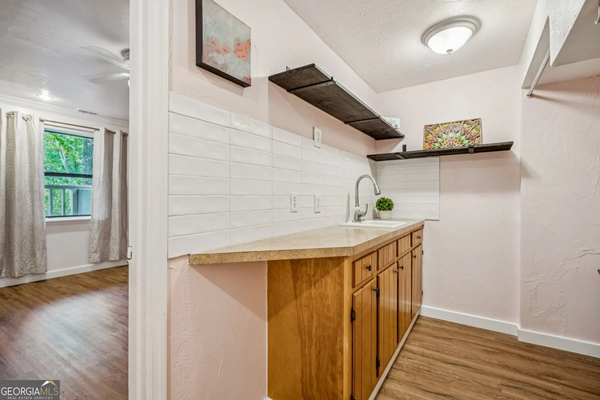 4113 White Oak Drive