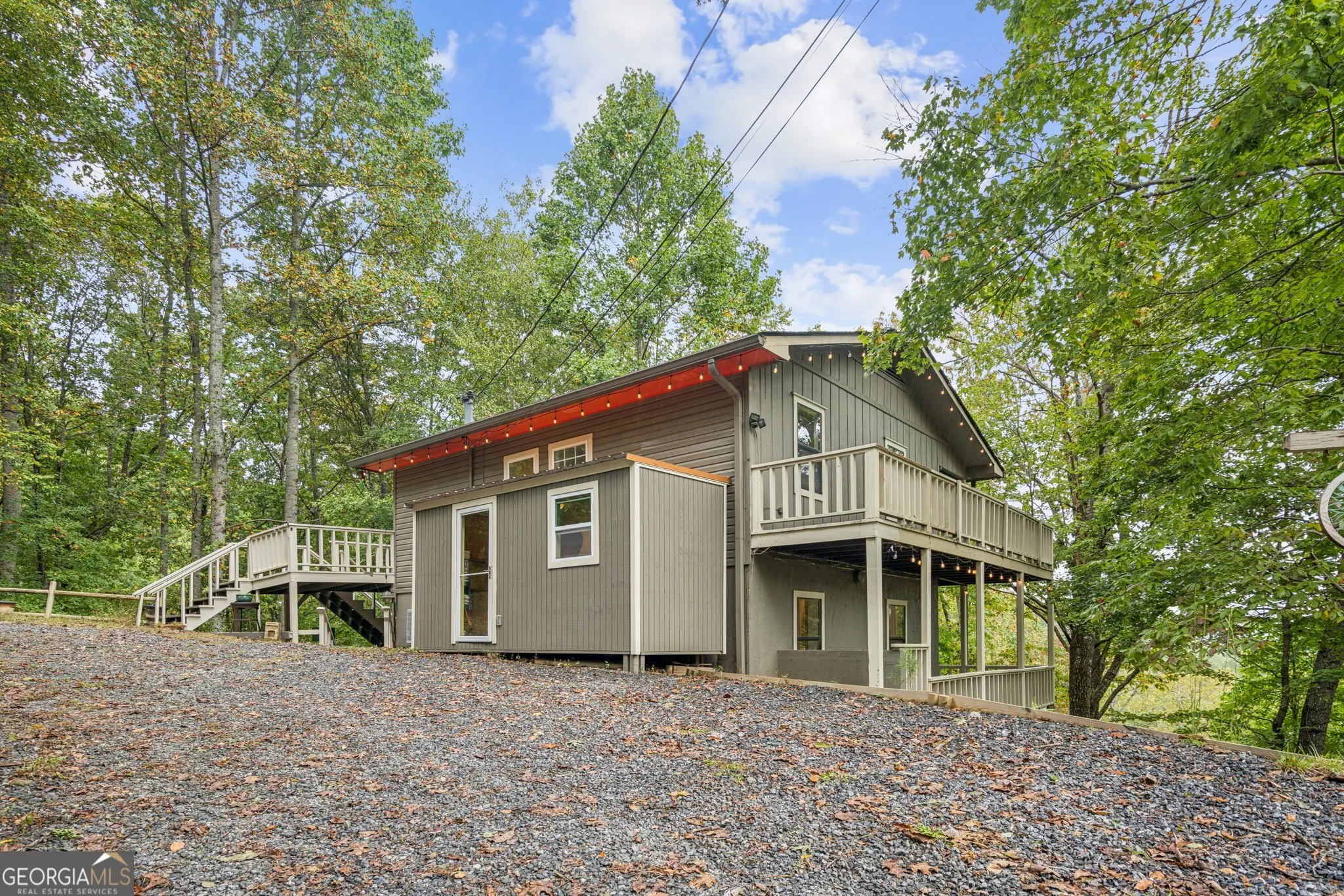 4113 White Oak Drive