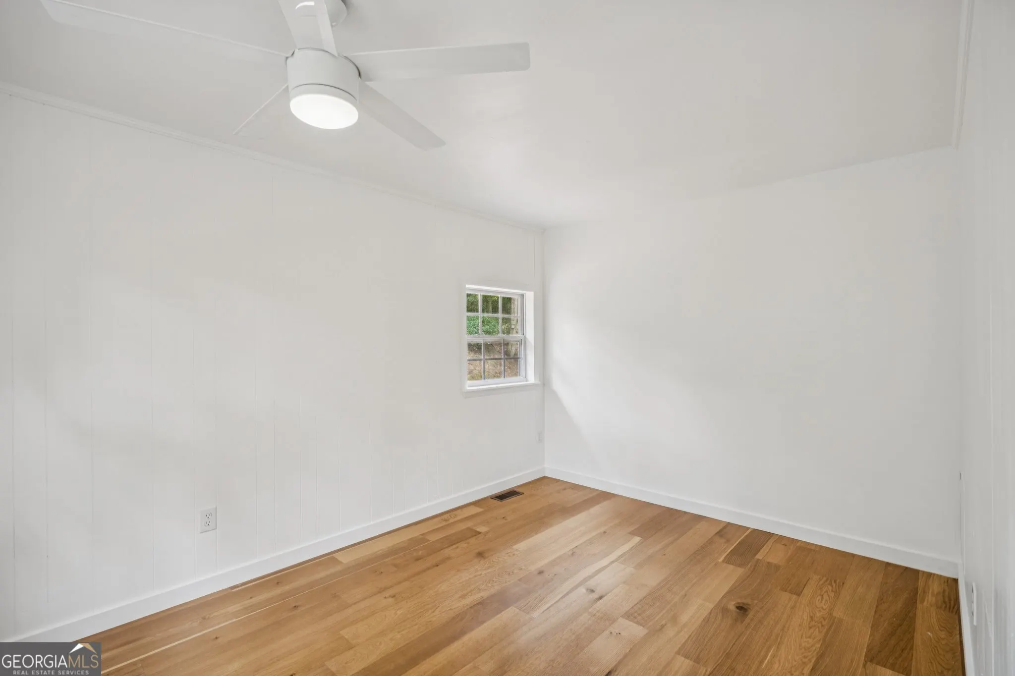 4113 White Oak Drive