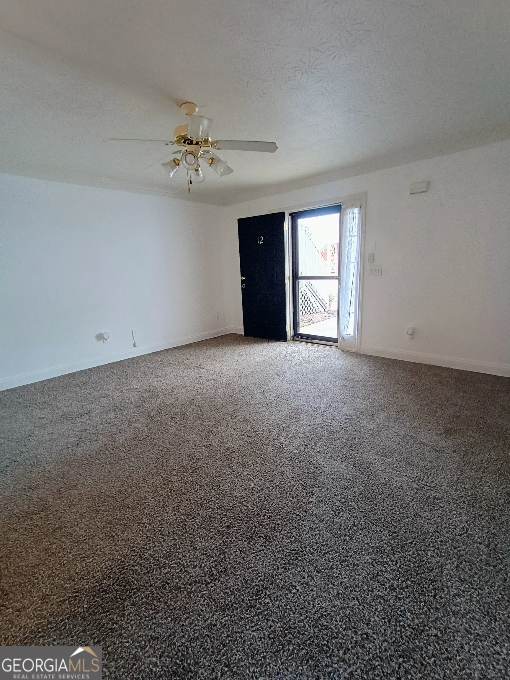 12 Intown Place