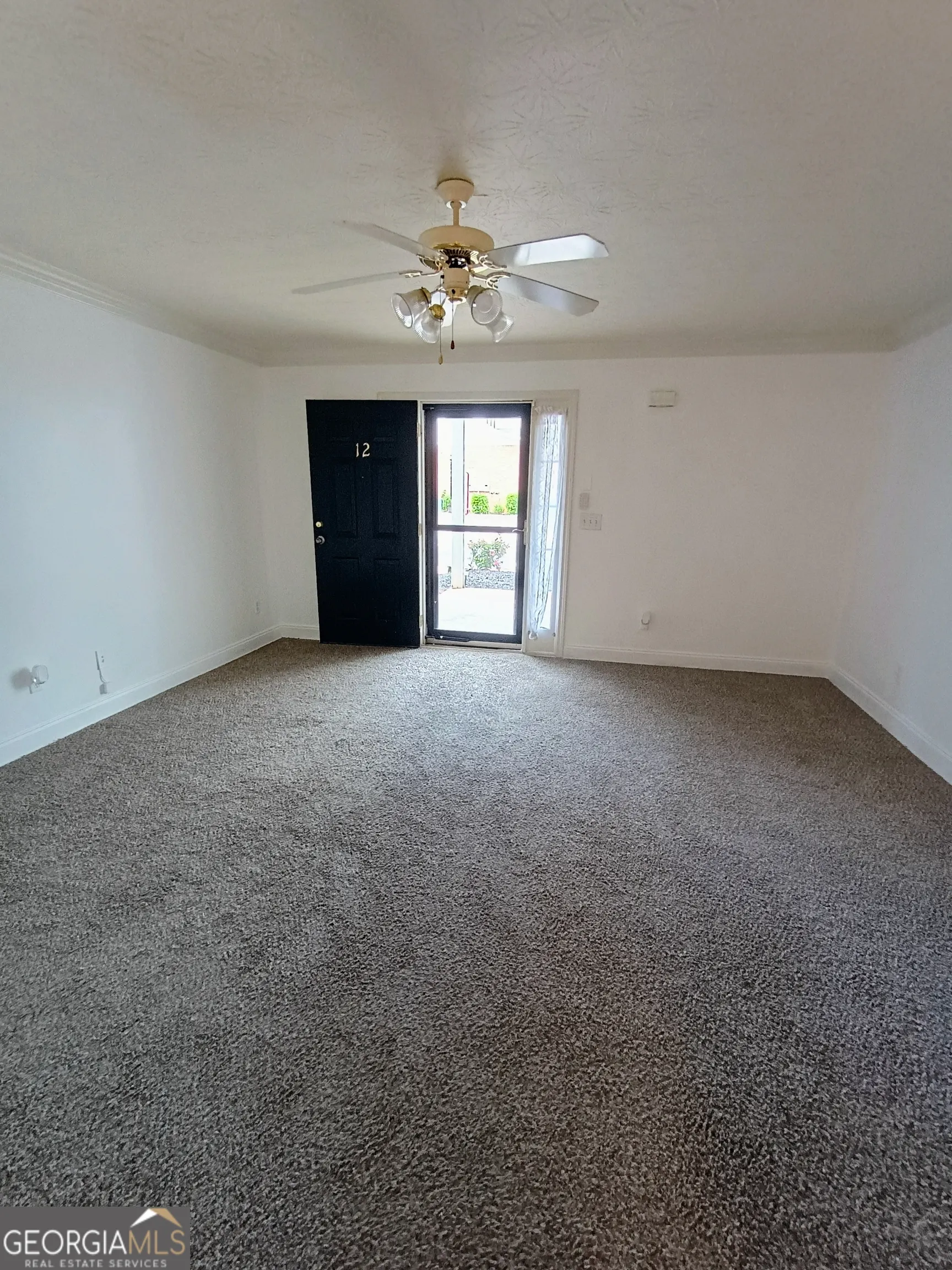 12 Intown Place