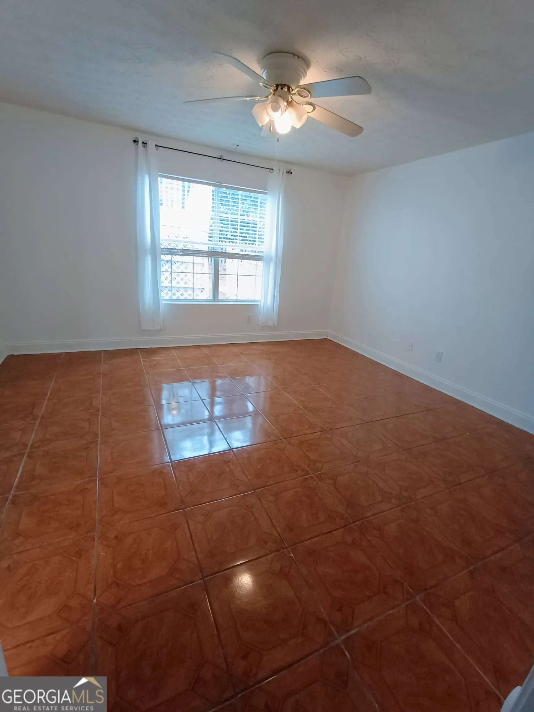 12 Intown Place