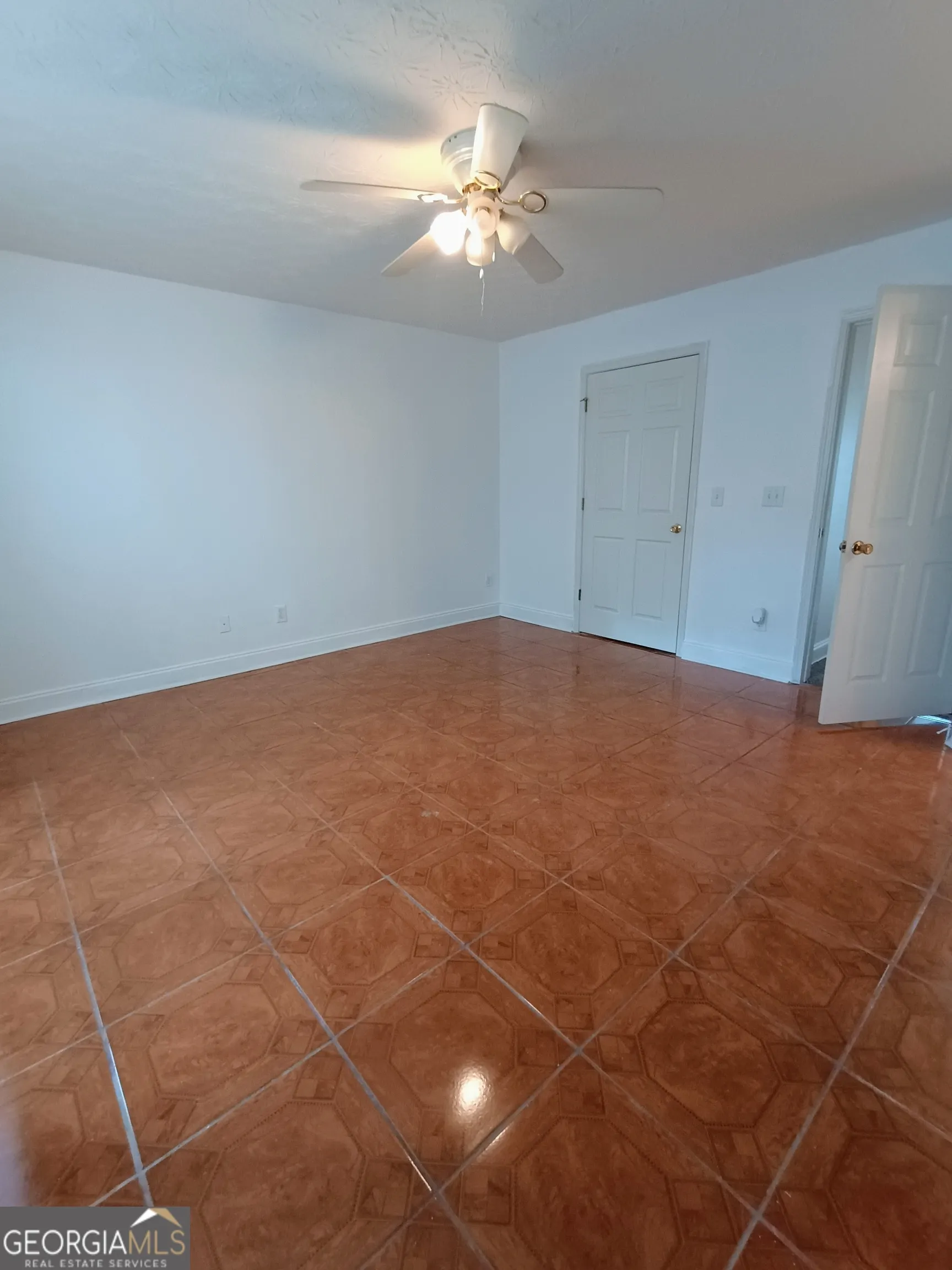 12 Intown Place