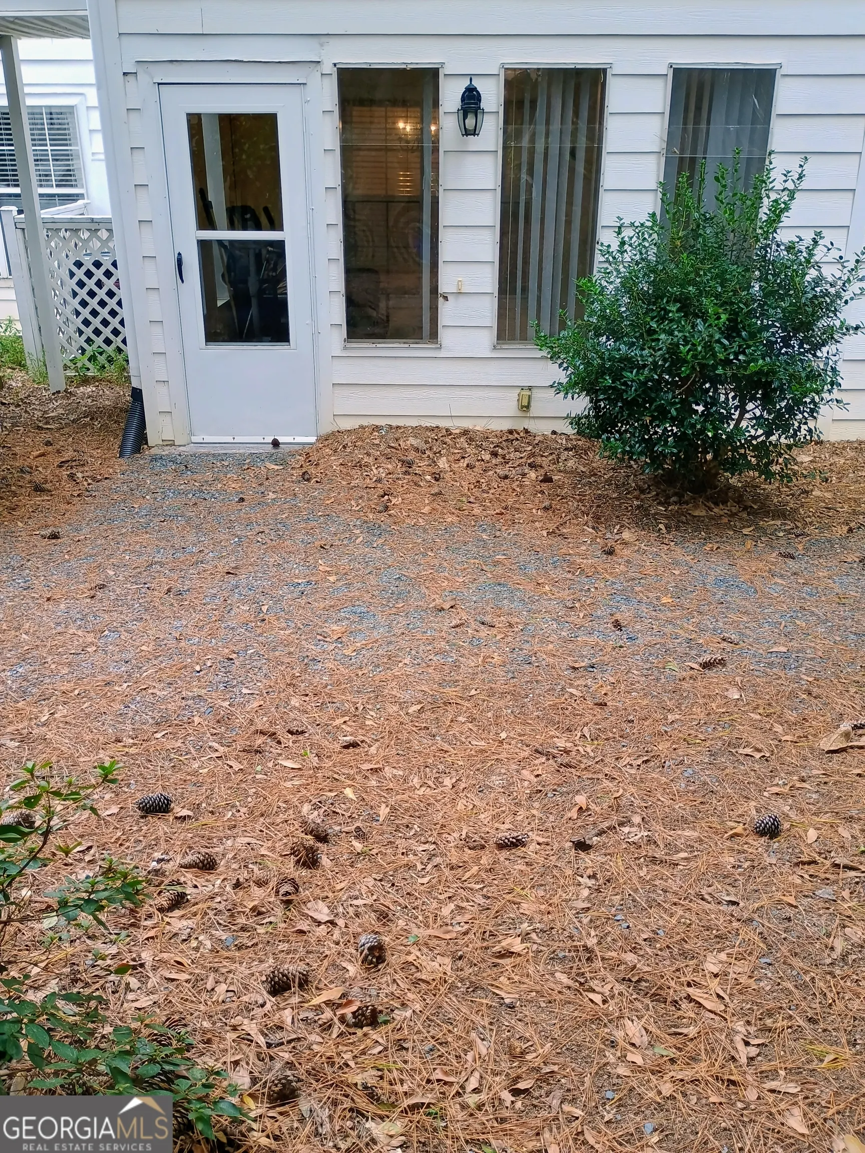 12 Intown Place
