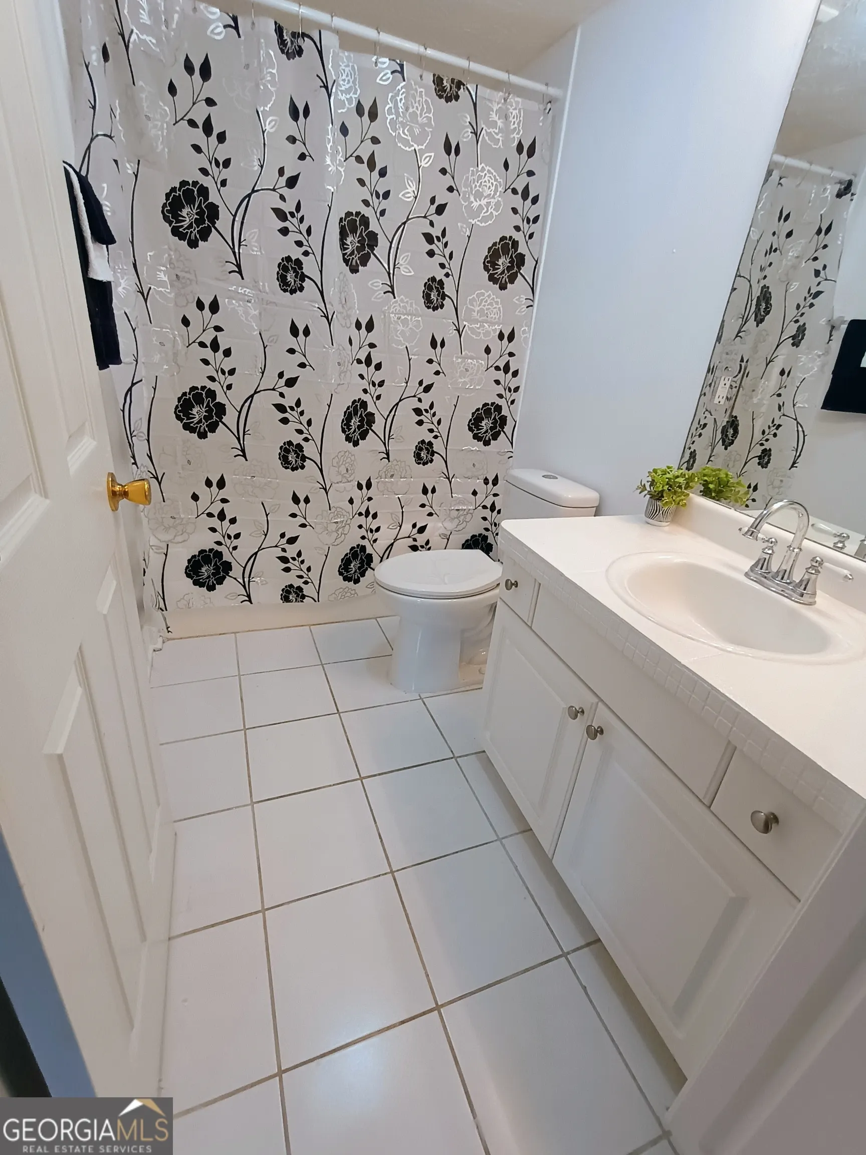 12 Intown Place